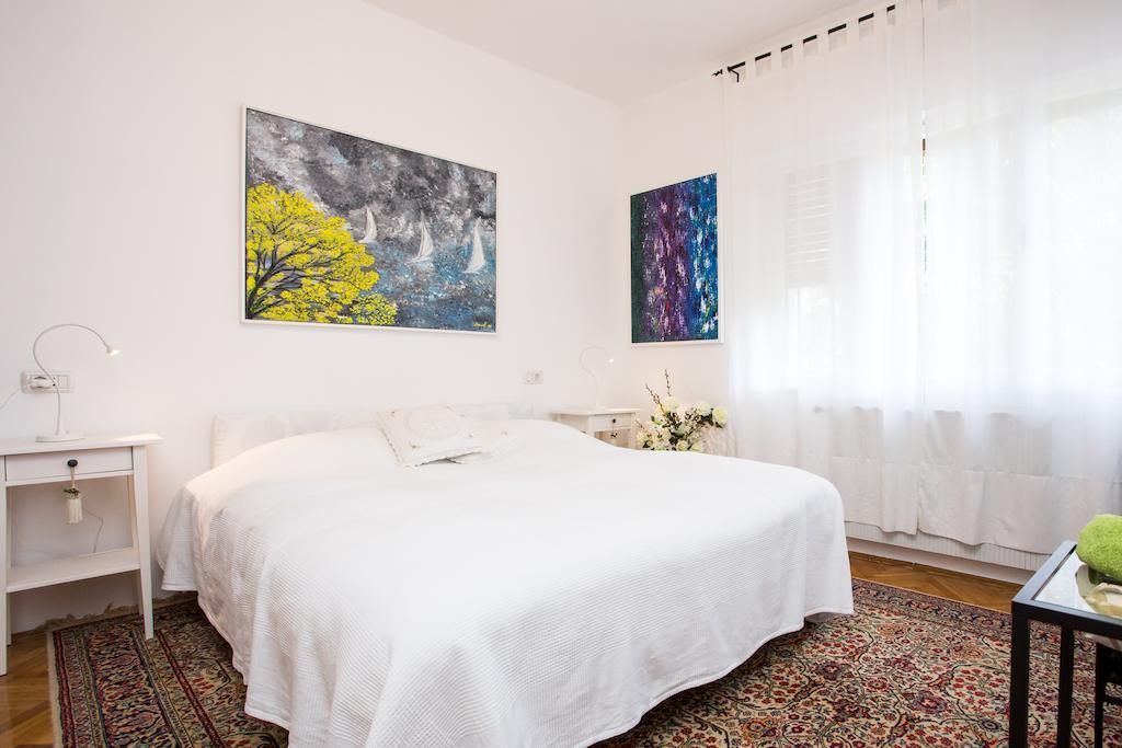 Apartment Doris Opatija Oda fotoğraf